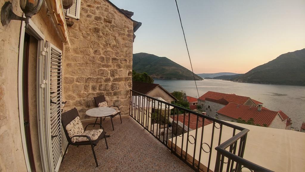 Bella Vista Zmukic Apartman Perast Kültér fotó